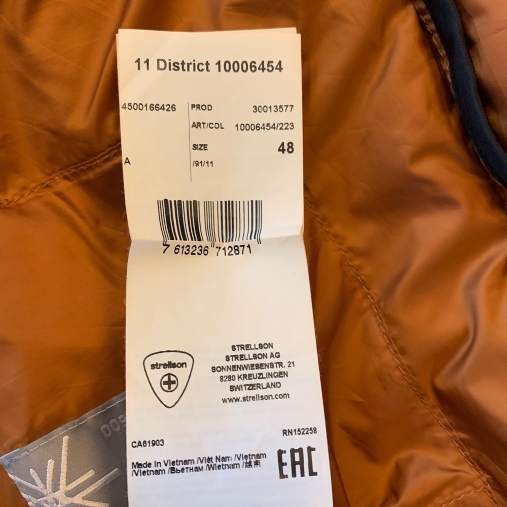 Puffer Jacket - Picture 5 of 5